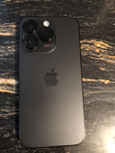 телефон джалал абад: IPhone 14 Pro, Колдонулган, 128 ГБ, Black Titanium, Заряддоочу түзүлүш, Кабель, Каптама, 91 %