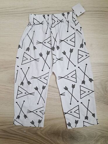 new yorker carape: Pantalone za bebe 68/74, 6-9m NOVO Pantalone za bebe devojcice i