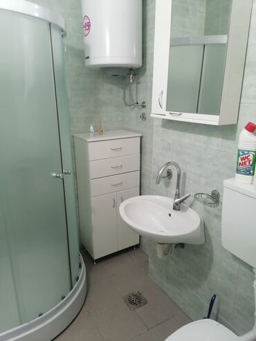 Dugoročni najam stanova: 2 sobe — 10