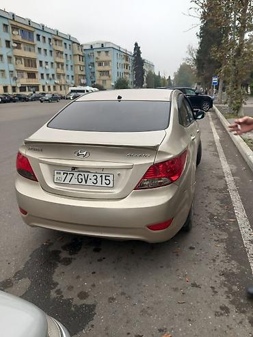 hyundai accent 2019: Hyundai Accent: 1.4 l | 2011 il Sedan — 3