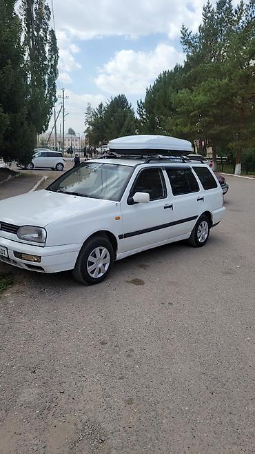 эшке: Volkswagen Golf: 1995 г., 1.4 л, Кол менен иштөөчү, Бензин, Универсал — 2