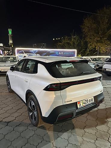 byd e9 1: Chery : 2026 г., Вариатор, Электромобиль, Кроссовер — 6
