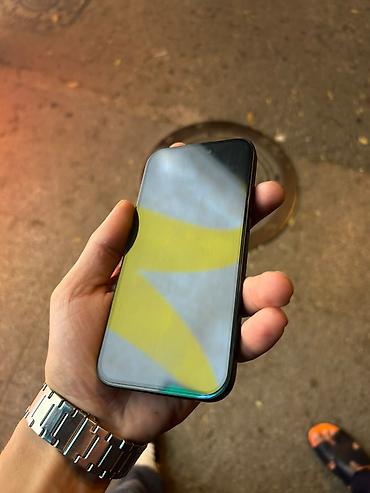iphone zaryatka: IPhone 15, 128 GB, Qara, Simsiz şarj — 4