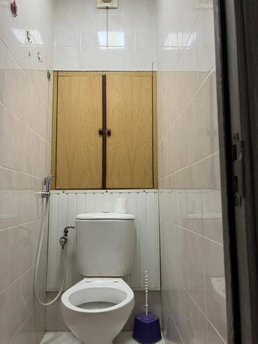 Uzunmüddətli kirayə mənzillər: Nərimanov Rayonu Gənclik Metrosu Ayna Sultanova 4 otaq. Mərtəbə - 9/7 — 17