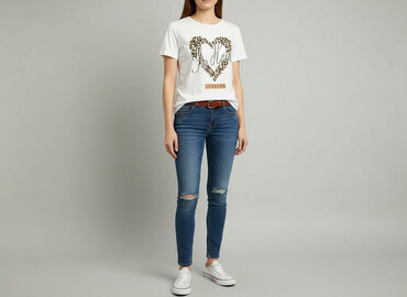 la manuel t shirty: Women`s T-shirt, size M at lalafo.pl la manuel t shirty: Women`s T-shirt, size M