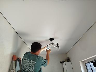 Ремонт под ключ: Натяжные потолки матовый ГЛЯНЦЕВЫЕ САТИНОВЫЕ СВЕТНЫЕ ПОТОЛКИ МАТОВЫЕ — 13