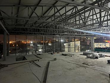icare az: ✨ Binəqədi Rayonunda, Xutorda 320 m² Sütunsuz, Vitrin Şüşəli Obyekt — 4