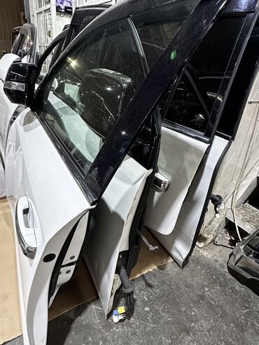 Грузовые кузова и будки: Toyota, 2020 г., Б/у, Оригинал — 9