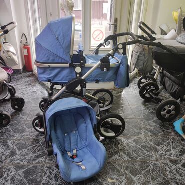 stvari za bebe: Izuzetno ocuvana 3u1 kolica. Stvarno prelepe boje. Kolica su kao nova