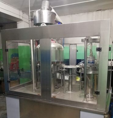 оборудование для розлива воды: Продаю бизнес по розлива воды 19л и оборудование для розлива 05/1/1.5л