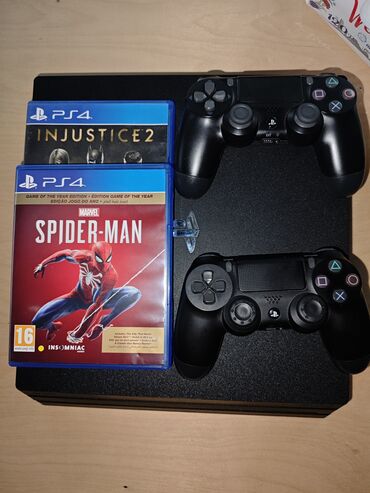 куплю сони плейстейшен 4 бу: Срочно продам : SONY PlayStation4 pro MODEL/28/型睛CUH-7218B память 1