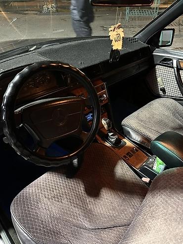 221 w221: Mercedes-Benz W124: 1993 г., 2.2 л, Механика, Бензин, Седан — 8