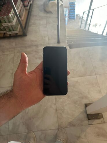 ayfon 2 ci əl ideal vəziyyətdə: IPhone 11, 128 GB, Qara, Barmaq izi, Simsiz şarj, Face ID