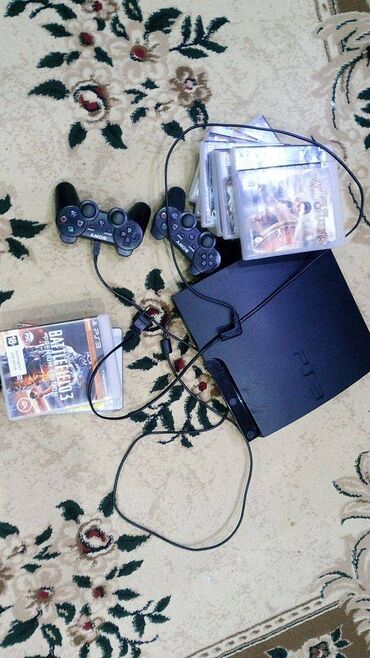 PS3 (Sony PlayStation 3): Playstation 3 slim 320GB Qesey veziyyetdedir evde isledilib Hec bir