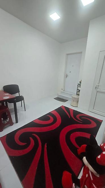 keşlə ev: Bakı, Keşlə qəs., 4 otaqlı, Köhnə tikili, m. Nəriman Nərimanov, 90 kv. m — 3
