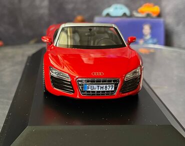 Avtomobil modelləri: Коллекционная модель AUDI R8 V10 Spyder Red 2012 Limited Edition — 16