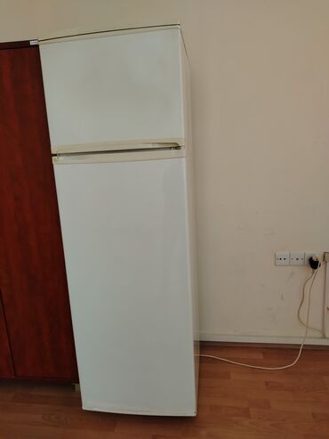 soyuducu islemis: Б/у Холодильник