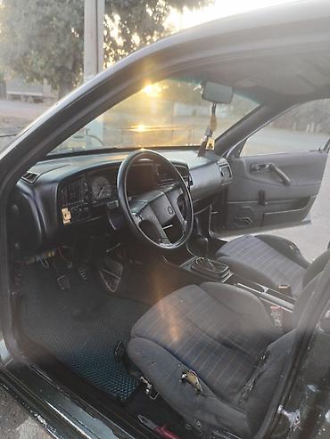 Volkswagen: Volkswagen Passat Variant: 1991 г., Механика, Универсал — 3