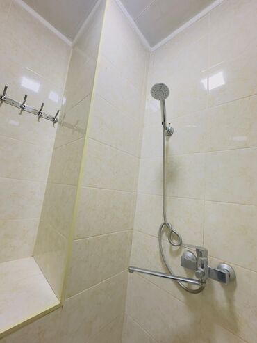 Uzunmüddətli kirayə mənzillər: Salam. 2 nefer oglan otaq yoldasi axtarilir. Pis verdisleri olmayan — 11