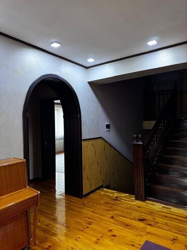 Продажа домов: Дом, 280 м², 8 комнат, Собственник, Дизайнерский ремонт — 16