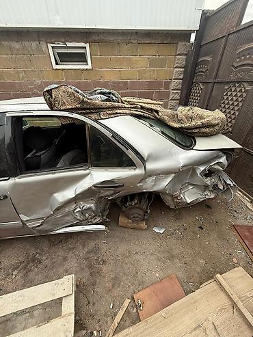 Mercedes-Benz: Mercedes-Benz E-Class: 1989 г., 2.2 л, Ручные, Дизель, Седан — 9