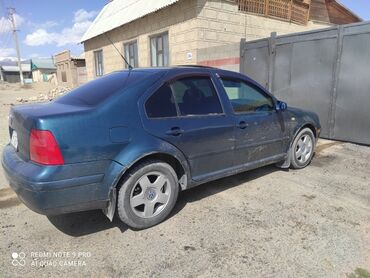 volkswagen тигуан 2016: Volkswagen Jetta: 2001 г., 2 л, Автомат, Газ, Седан