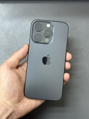 Apple iPhone: IPhone 15 Pro, 128 ГБ, Black Titanium, Зарядное устройство, Защитное стекло, Чехол, В рассрочку, 93 %