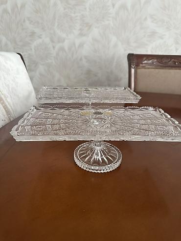 çexiya gablari: Tort və şiriniyyat qabı, Xrustal, Çexiya — 2