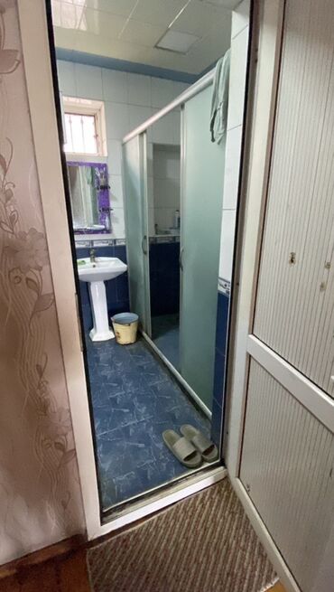 Kirayə qaraj: 0.06ha torpaq sahəsi. 109.6 kv.m yaşayış, 64.6 kv.m köməkçi sahə — 27