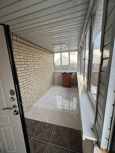 кирпичный квартира: 78 м², 3 комнаты — 8
