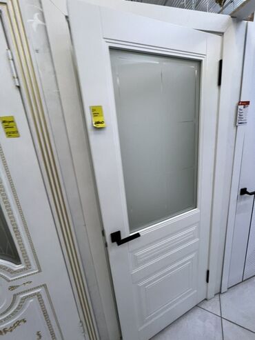 Doors with glass: Межкомнатные двери со стеклом