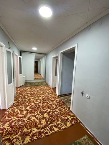 сдаю комната бишкек: 3 комнаты, 68 м², 106 серия улучшенная, 2 этаж
