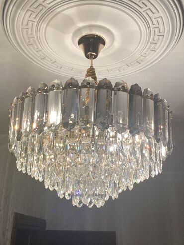 Pərdə və jalüzlər: Çılçıraq, 10 və daha çox lampa, Xrustal lalafo.az -da Pərdə və jalüzlər: Çılçıraq, 10 və daha çox lampa, Xrustal