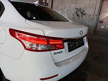 Другие автомобили: Samsung sm5 2019 Особенности и оснащение: - Кузов: 4‑дверный седан — 5