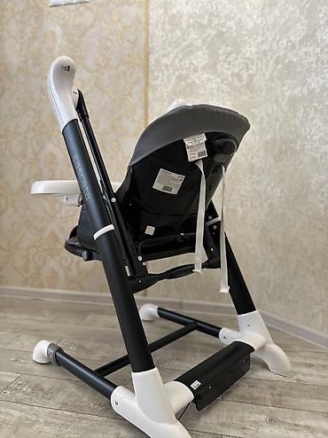 Стульчики для кормления: Продается в отличном состоянии детское кресло качалка в три в одном — 3