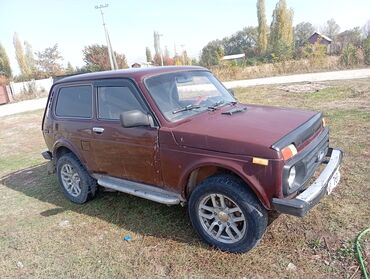 купить эвакуатор: ВАЗ (ЛАДА) 4x4 Niva: 2011 г., 1.8 л, Механика, Бензин, Универсал