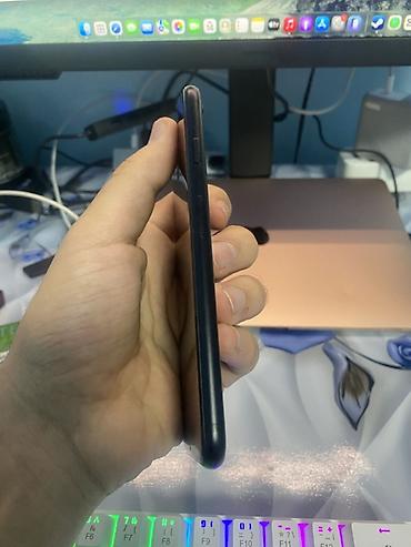 Apple iPhone: IPhone SE 2020, 64 GB, Qara — 8