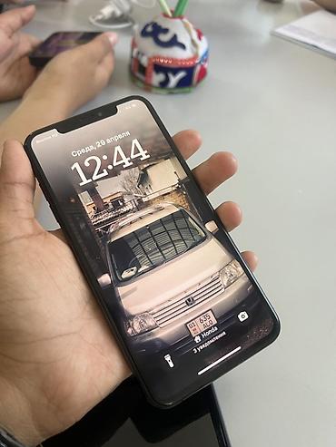 Apple iPhone: IPhone X, 64 ГБ, Space Gray — 2