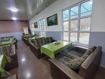 Прямые диваны: Продается б/у двухместные диваны — 7