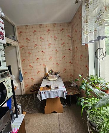 стройител: 1 комната, 35 м², Городок строителей 105 серия, 4 этаж, Старый ремонт — 3
