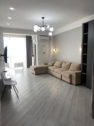 Долгосрочная аренда квартир: 2 комнаты, 78 м², Элитка, 3 этаж, Евроремонт