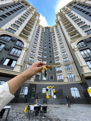 квартиры в микрорайонах: 2 комнаты, 76 м², Индивидуалка, 4 этаж, ПСО (под самоотделку)