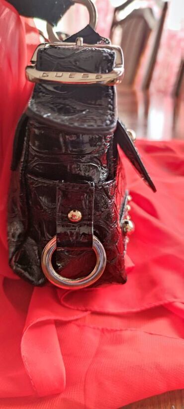 Torbe: Torba za rame, Guess, Materijal: Koža — 4