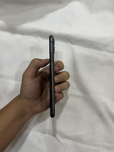 треснул экран: IPhone 11, Б/у, 128 ГБ, Черный, Чехол, 70 % — 4