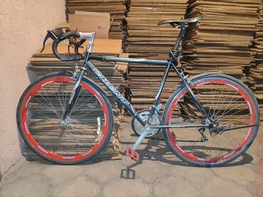 alton велосипед шоссейный: Продаю шоссейный велосипед бу. в хорошем состоянии колеса 28