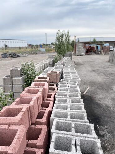 песка блок куплю: Песка блок (размер 15,20) тумба светной, без цветной (красный