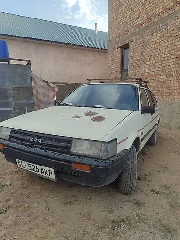 e star: Toyota Corolla: 1986 г., Механика, Бензин, Хэтчбэк — 3