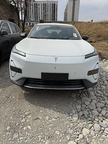 В наличии
Deepal S05 
Электро 
520 км запас
Все цвета на черном салоне
