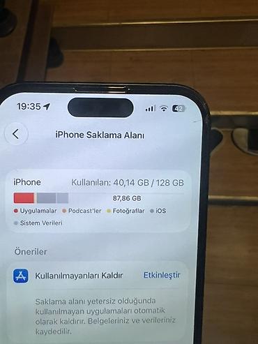 28 may telefon aksesuarları: IPhone 15, Qara — 8