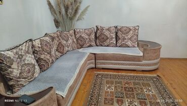 Divanlar: Künc divan, İşlənmiş, Açılan, Bazalı